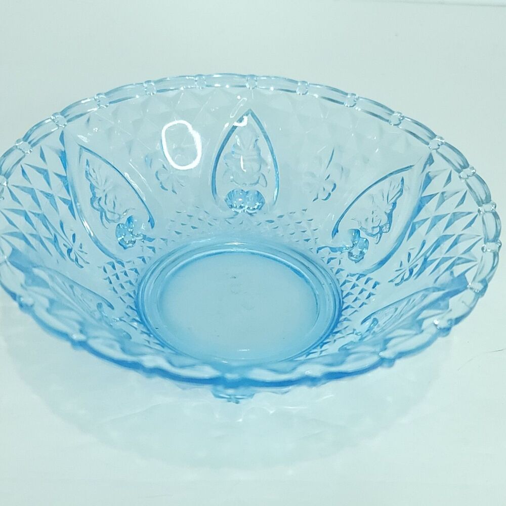 Vintage Hearts Roses Diamonds Fleur De Lis 10" Blue Glass Bowl KIG Indonesia 7"